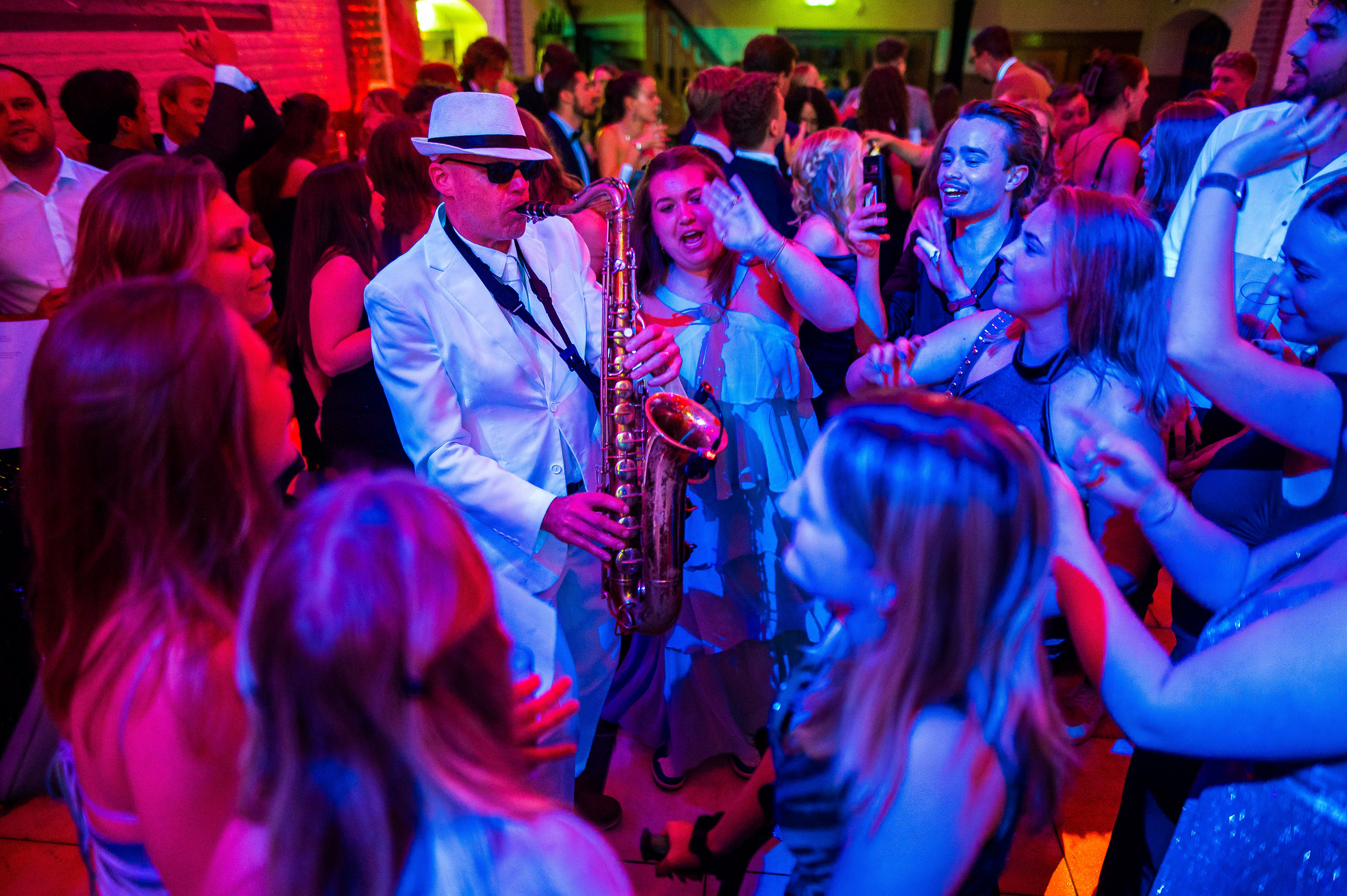 Tal Saxophone privéfeest